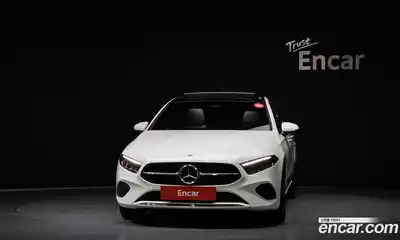 Mercedes-Benz A-Class 2023 2.0 гидро в Москве № 969311, миниатюра 3