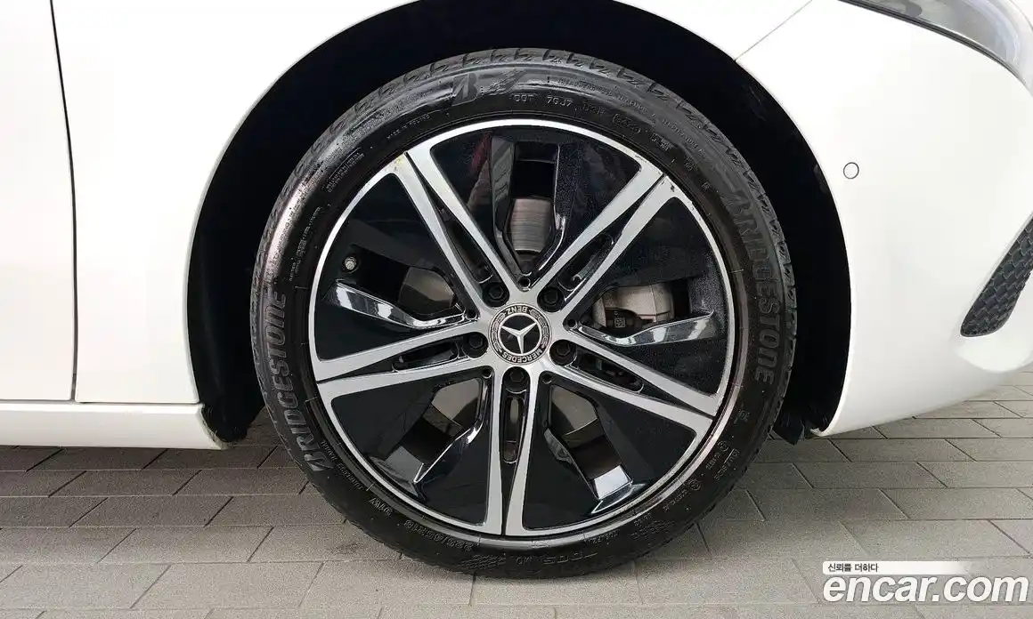 Mercedes-Benz A-Class 2023 2.0 гидро в Москве № 969311, фото 5