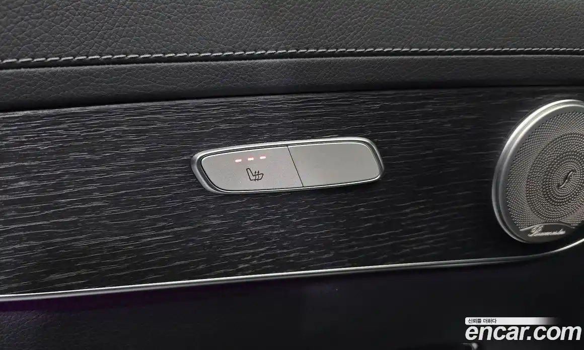 Mercedes-Benz GLC-Class 2023 2.0 гидро в Москве № 969690, фото 17