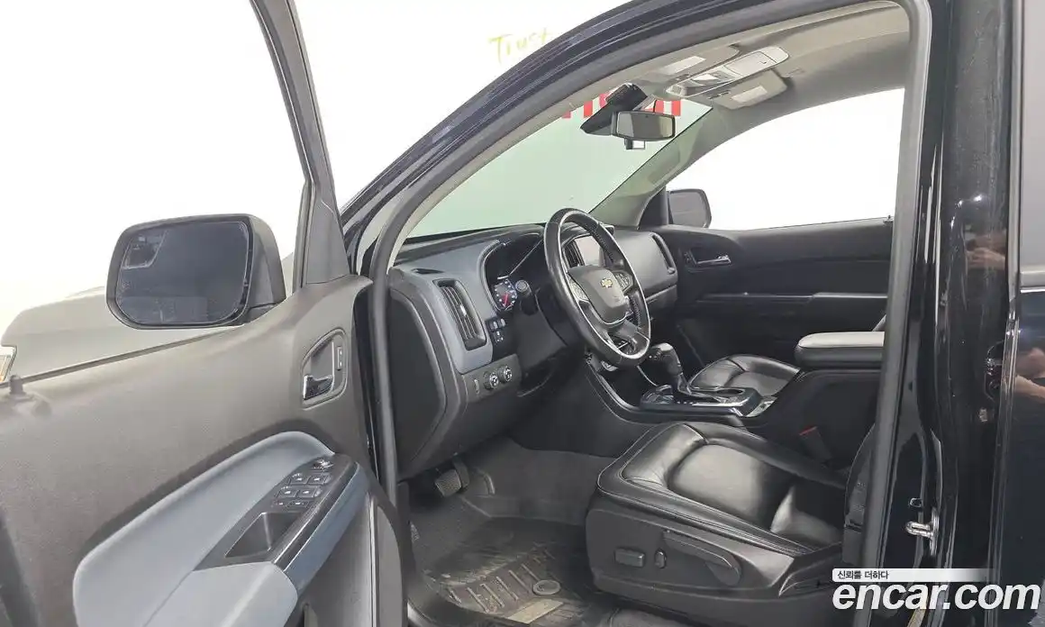 Chevrolet Colorado 2020 3.6 Автомат в Москве № 974566, фото 11