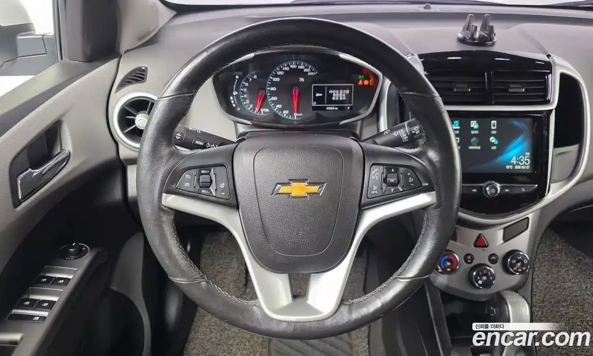 Chevrolet Aveo 2016 1.4 Автомат в Москве № 974645, фото 13