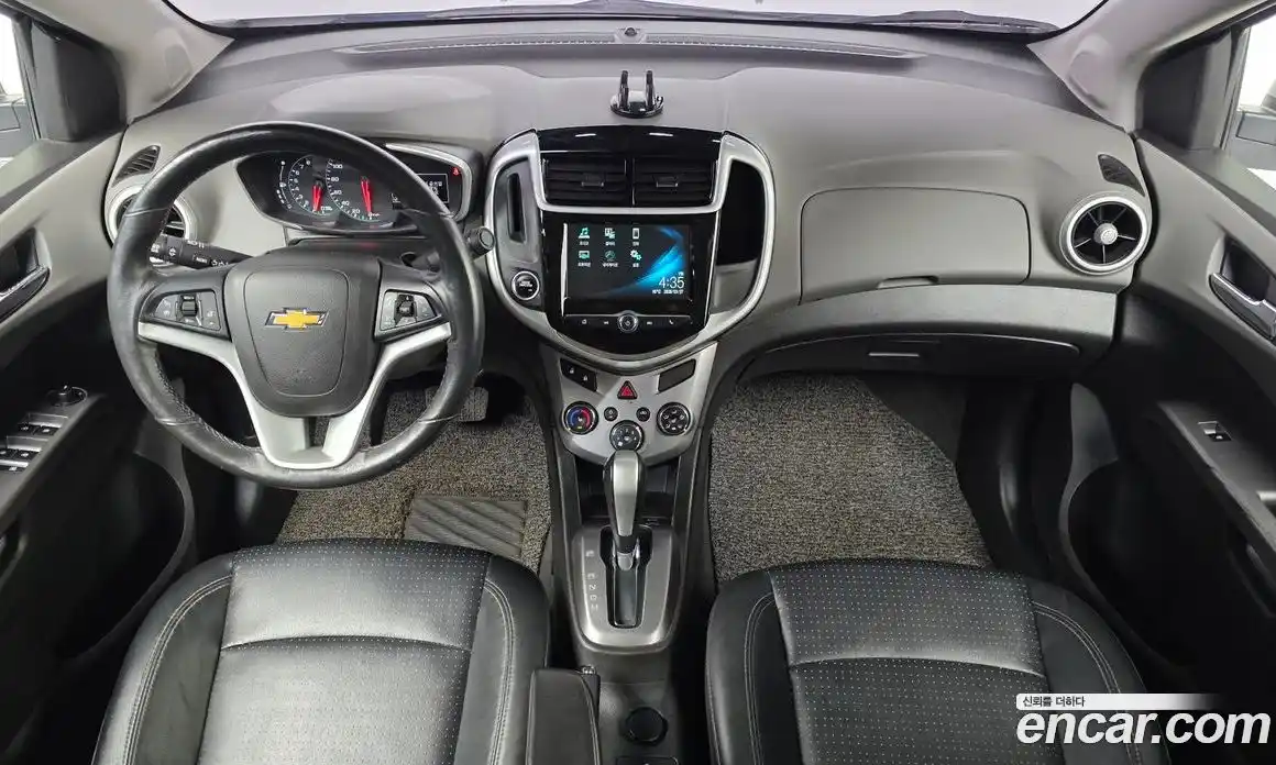Chevrolet Aveo 2016 1.4 Автомат в Москве № 974645, фото 7