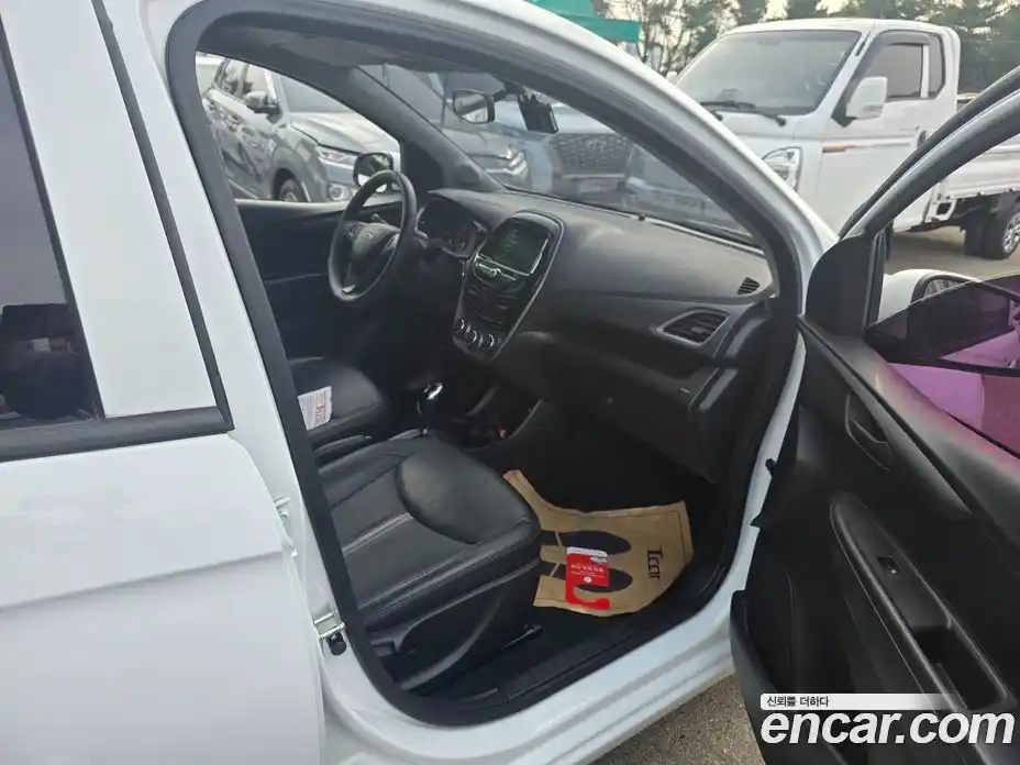 Chevrolet Spark 2021 1.0 Автомат в Москве № 975033, фото 12