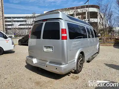 Chevrolet Express Van 2018 6.0 Автомат в Москве № 976743, миниатюра 12