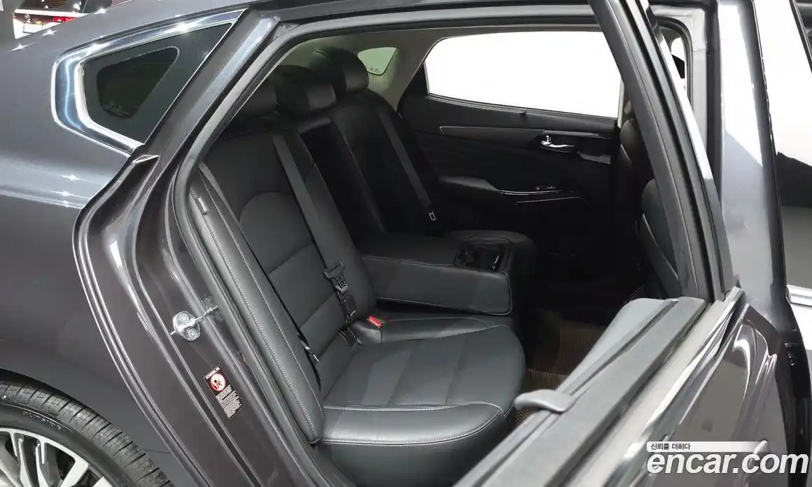 Kia K7 2020 2.5 Автомат в Москве № 1002835, фото 12