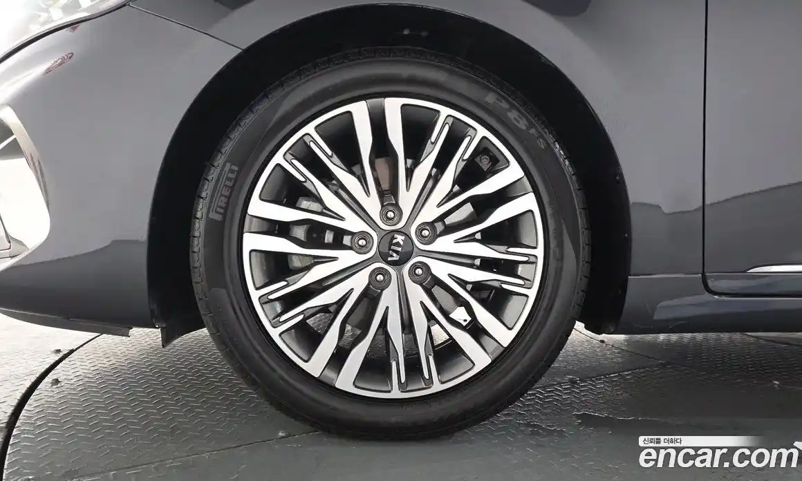 Kia K7 2020 2.5 Автомат в Москве № 1002835, фото 5