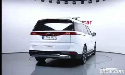 Kia Canival 2023 3.5 Автомат в Москве № 1002843, миниатюра 4