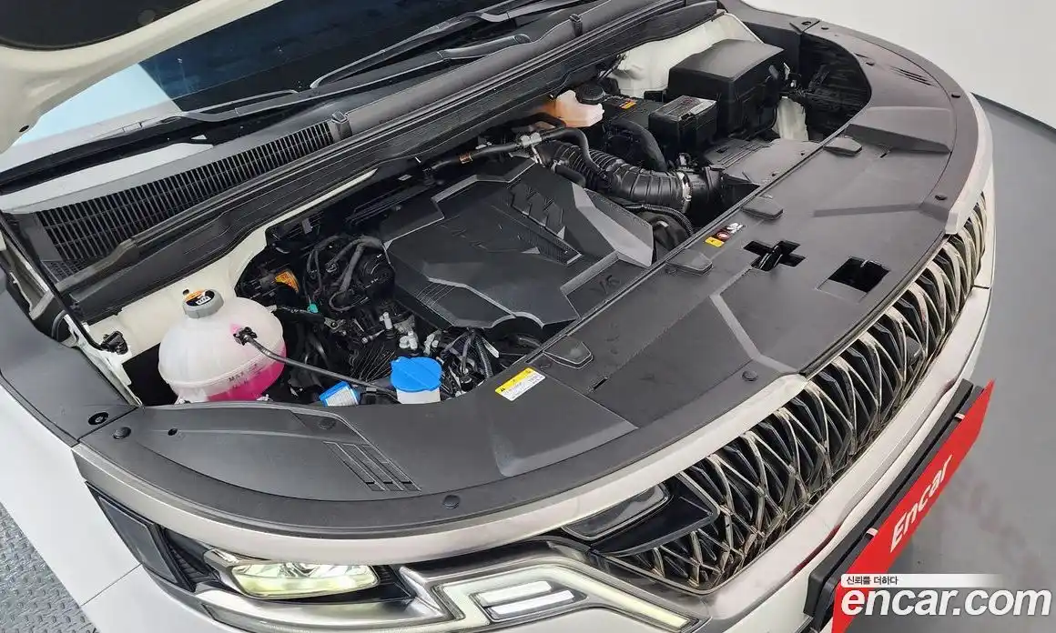 Kia Canival 2023 3.5 Автомат в Москве № 1002843, фото 6