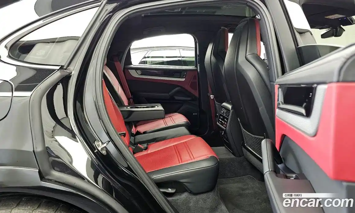 Porsche Cayenne 2023 3.0 гидро в Москве № 1005054, фото 12