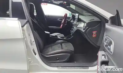 Mercedes-Benz CLA-Class 2018 2.0 гидро в Москве № 1005630, миниатюра 11