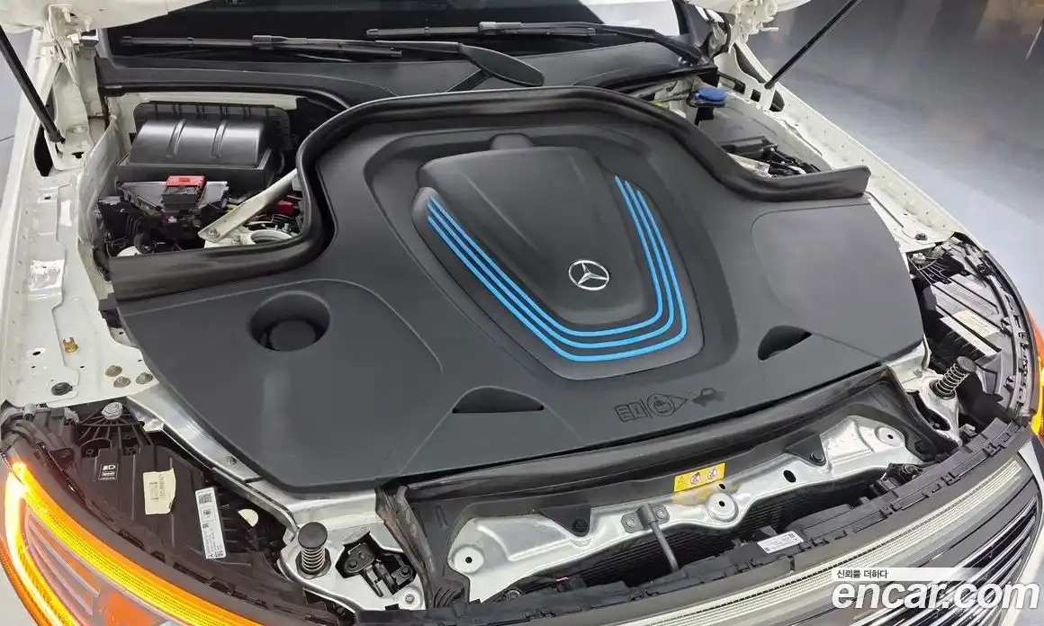 Mercedes-Benz EQC 2020 0.2 Автомат в Москве № 1006274, фото 6