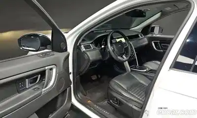 Land Rover Discovery Sport 2017 2.0 гидро в Москве № 1013458, миниатюра 11