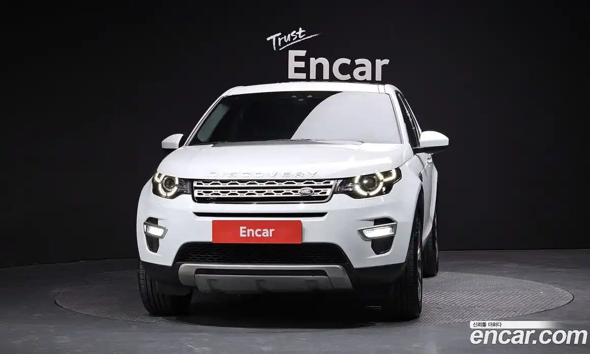 Land Rover Discovery Sport 2017 2.0 гидро в Москве № 1013458, фото 3