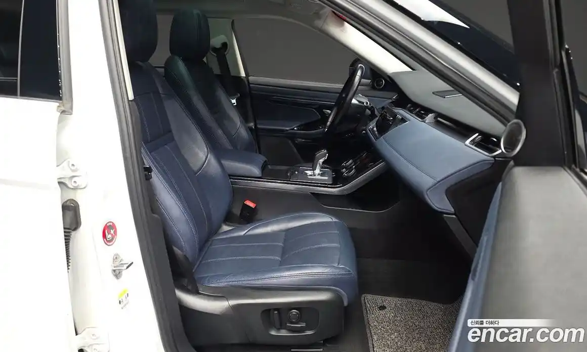 Land Rover Range-Rover Evoque 2019 2.0 гидро в Москве № 1013464, фото 11
