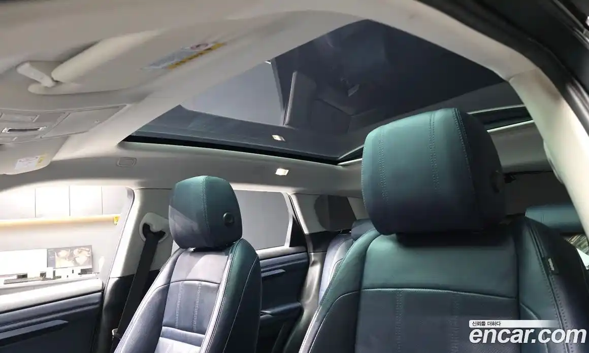 Land Rover Range-Rover Evoque 2019 2.0 гидро в Москве № 1013464, фото 18