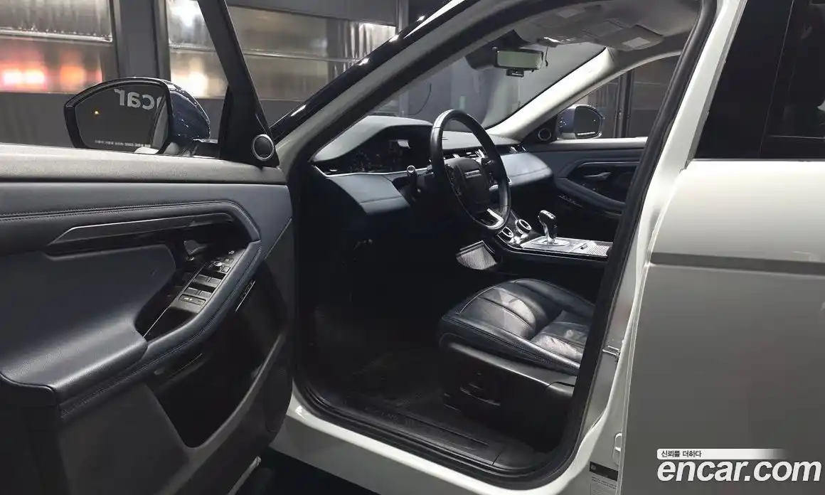 Land Rover Range-Rover Evoque 2019 2.0 гидро в Москве № 1013464, фото 10