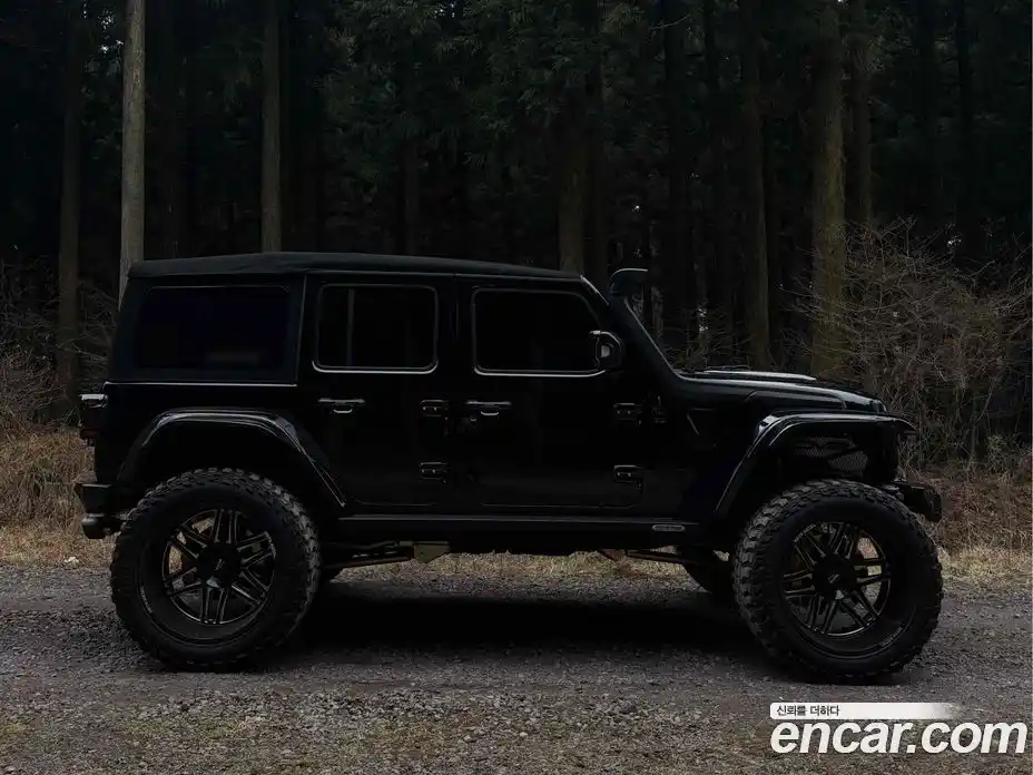 Jeep Wrangler 2023 2.0 гидро в Москве № 1014829, фото 13