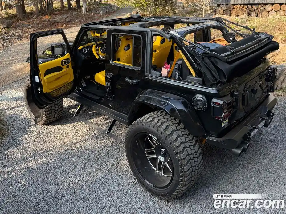 Jeep Wrangler 2023 2.0 гидро в Москве № 1014829, фото 15