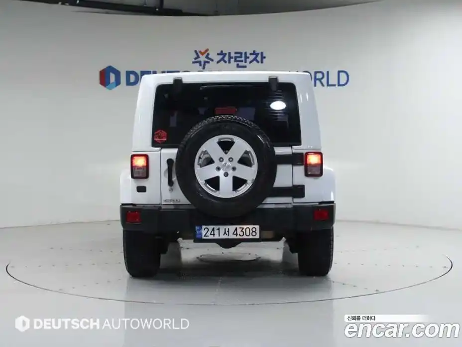 Jeep Wrangler 2012 2.8 гидро в Москве № 1015153, фото 4