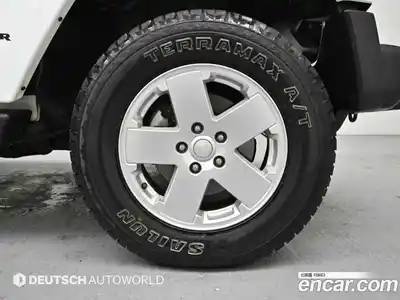 Jeep Wrangler 2012 2.8 гидро в Москве № 1015153, миниатюра 5