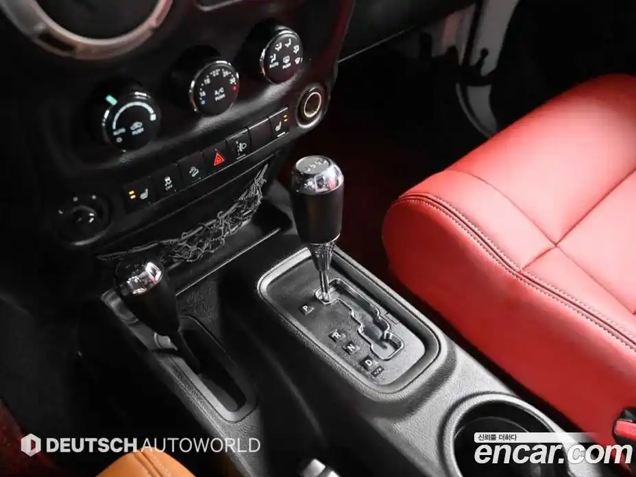 Jeep Wrangler 2012 2.8 гидро в Москве № 1015153, фото 9