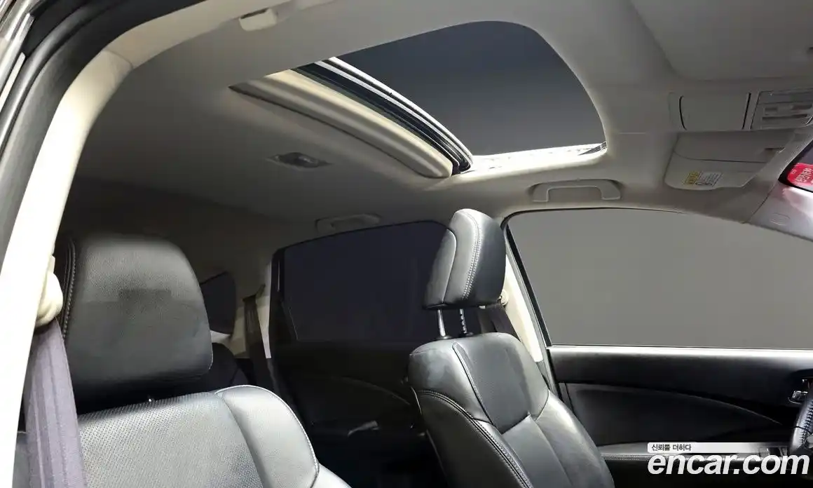 Honda CR-V 2016 2.4 гидро в Москве № 1015321, фото 15