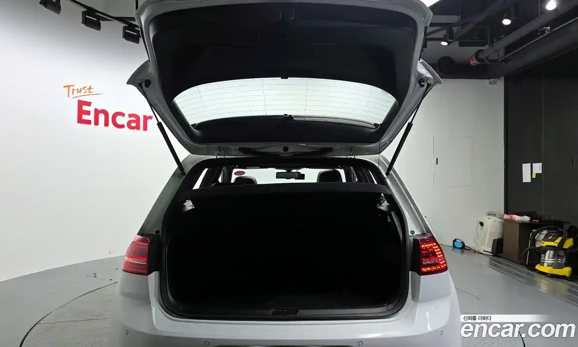 Volkswagen Golf 2015 2.0 гидро в Москве № 136218, фото 20