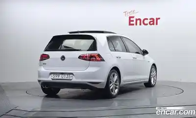 Volkswagen Golf 2015 2.0 гидро в Москве № 136218, миниатюра 2