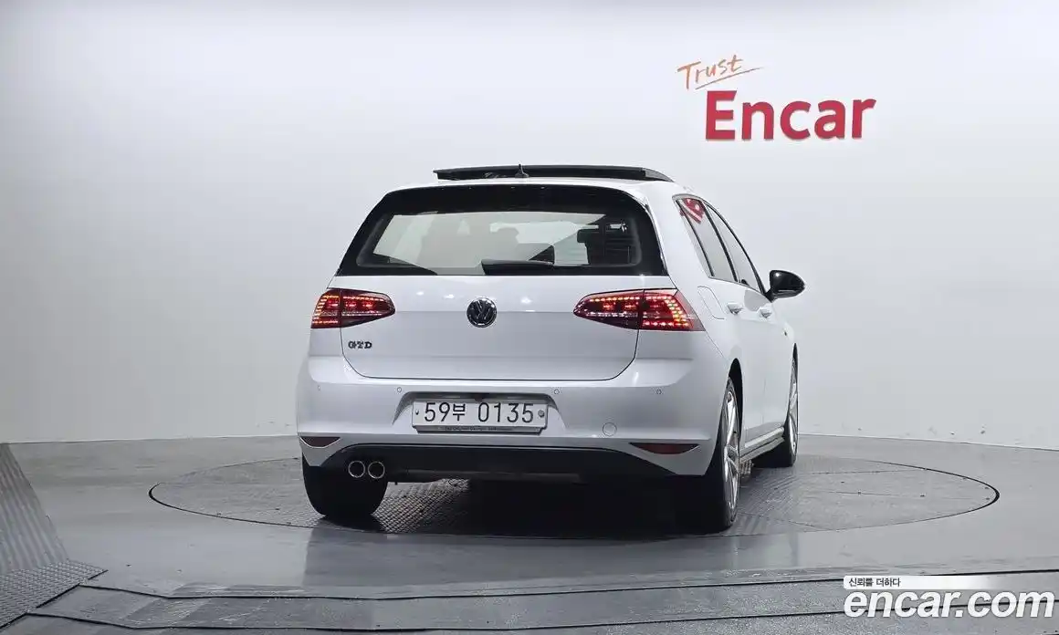 Volkswagen Golf 2015 2.0 гидро в Москве № 136218, фото 4