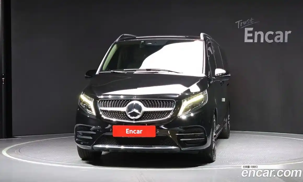 Mercedes-Benz V-Class 2023 1.9 гидро в Москве № 136571, фото 3