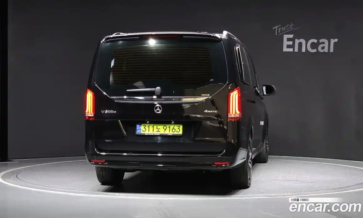 Mercedes-Benz V-Class 2023 1.9 гидро в Москве № 136571, фото 4