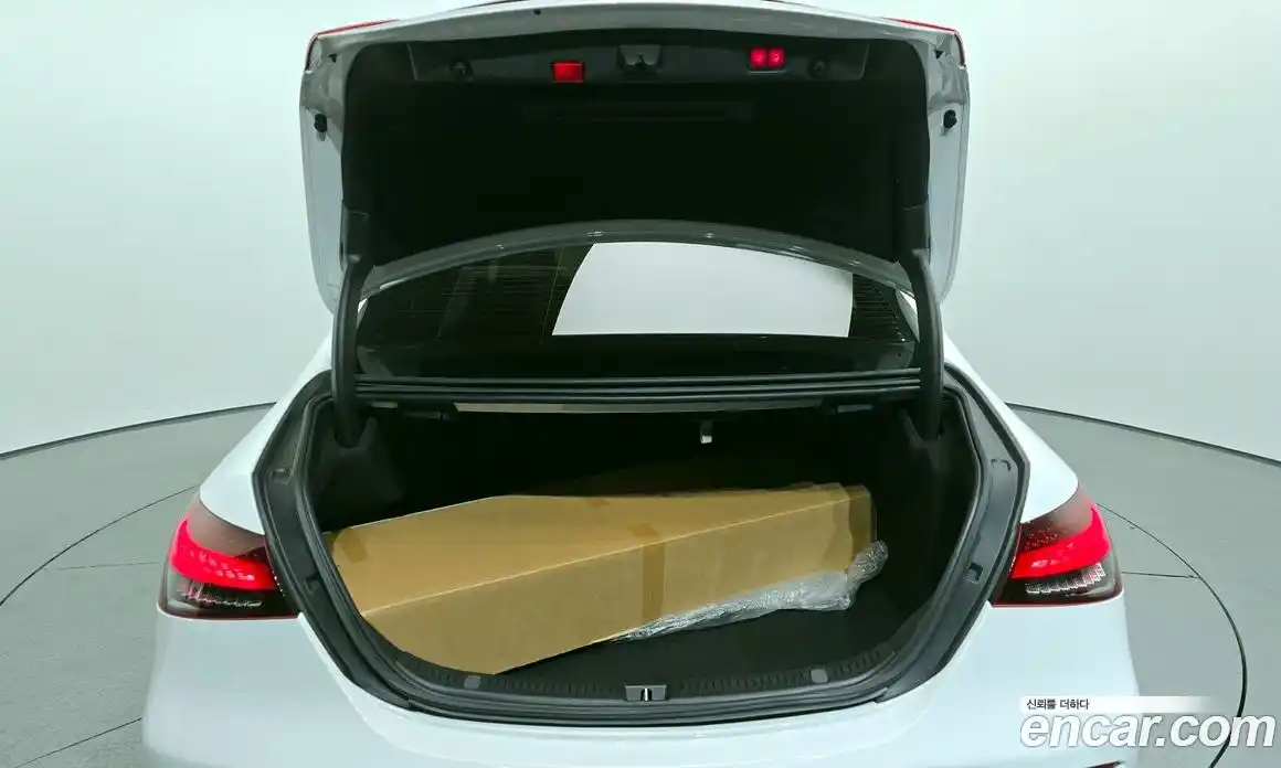Mercedes-Benz E-Class 2021 2.0 гидро в Москве № 139750, фото 20