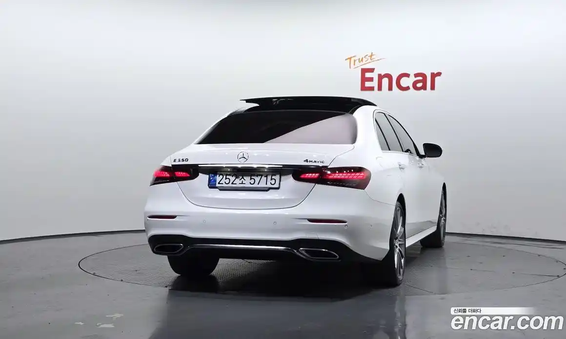 Mercedes-Benz E-Class 2021 2.0 гидро в Москве № 139750, фото 4