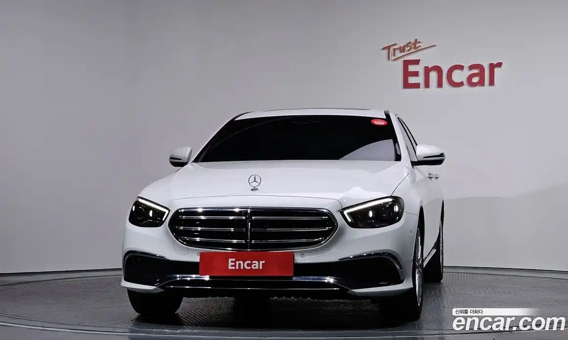 Mercedes-Benz E-Class 2022 2.0 гидро в Москве № 140301, фото 3