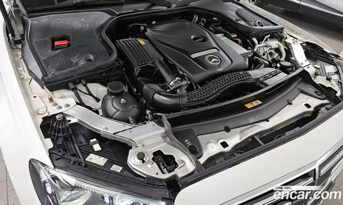 Mercedes-Benz E-Class 2022 2.0 гидро в Москве № 140301, фото 6