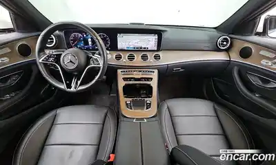 Mercedes-Benz E-Class 2022 2.0 гидро в Москве № 140301, миниатюра 7