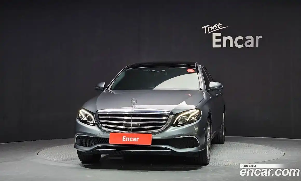 Mercedes-Benz E-Class 2017 3.0 гидро в Москве № 142192, фото 3