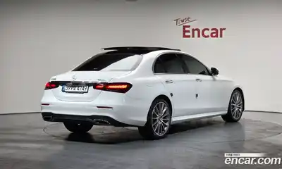 Mercedes-Benz E-Class, 2022