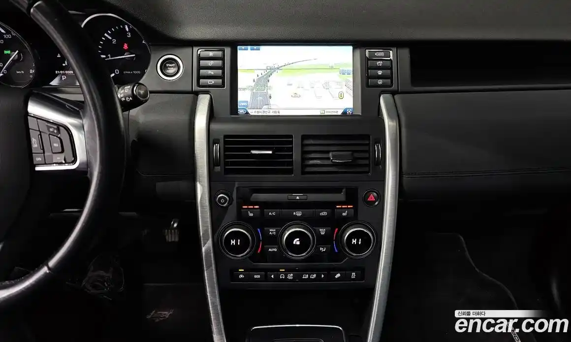 Land Rover Discovery Sport 2015 2.0 гидро в Москве № 153857, фото 13