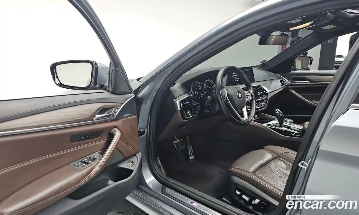 BMW 5-Series 2017 2.0 гидро в Москве, фото 12
