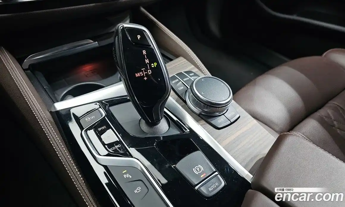 BMW 5-Series 2017 2.0 гидро в Москве, фото 9