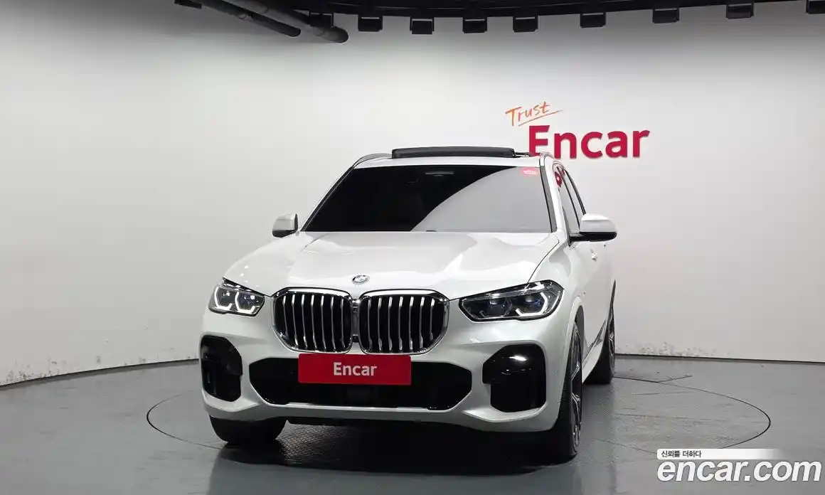 BMW X5 2022 3.0 гидро в Москве № 157573, фото 3