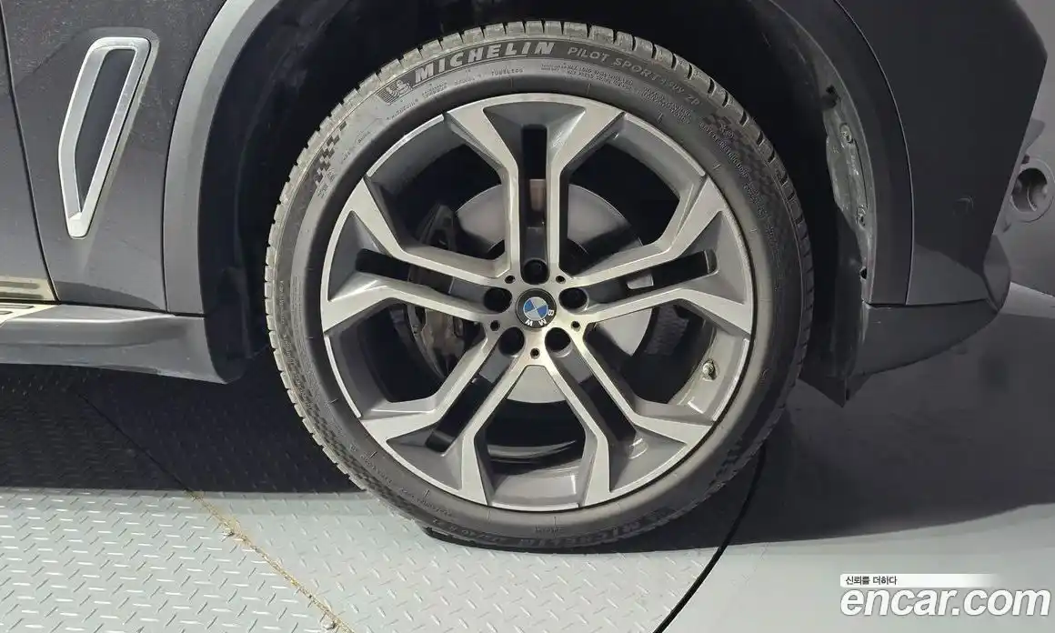 BMW X5 2021 3.0 гидро в Москве № 158336, фото 5