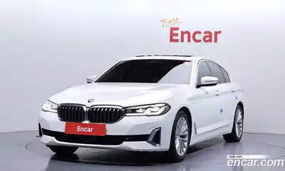 BMW 5-Series, 2020