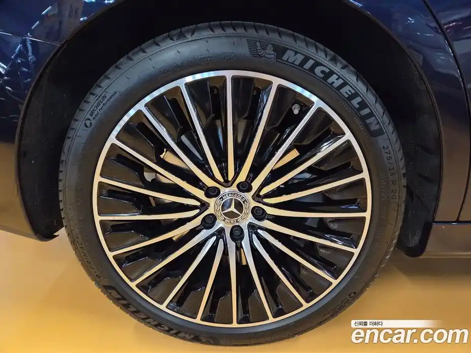 Mercedes-Benz E-Class 2025 3.0 гидро в Москве № 160124, фото 4