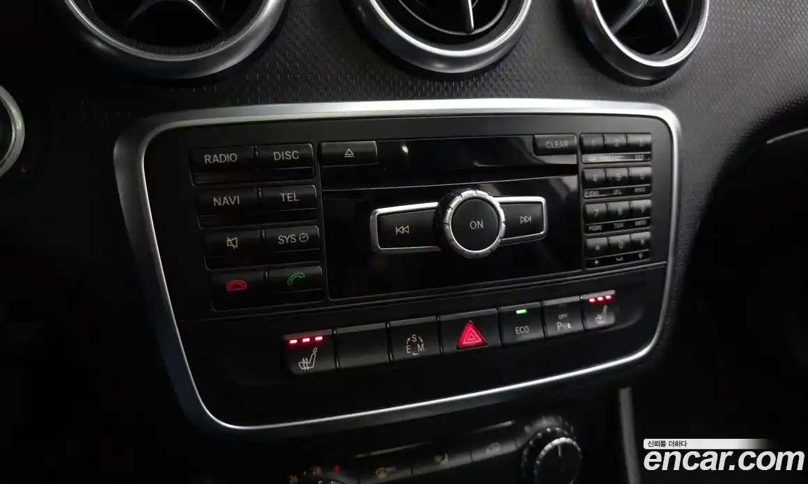 Mercedes-Benz A-Class 2015 1.5 гидро в Москве № 160617, фото 17