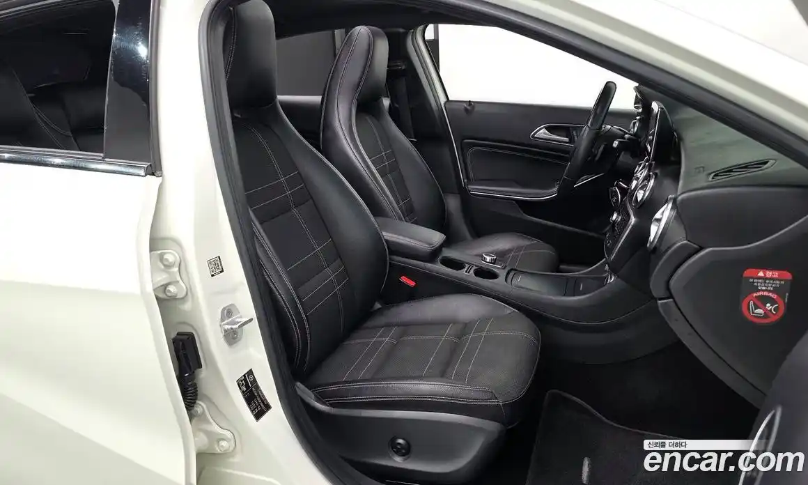 Mercedes-Benz A-Class 2015 1.5 гидро в Москве № 160617, фото 10
