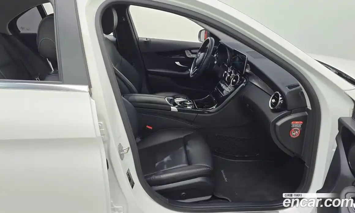 Mercedes-Benz C-Class 2019 2.0 гидро в Москве № 161586, фото 11