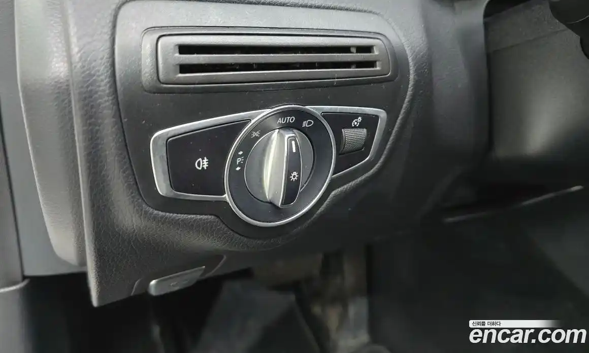 Mercedes-Benz C-Class 2019 2.0 гидро в Москве № 161586, фото 17