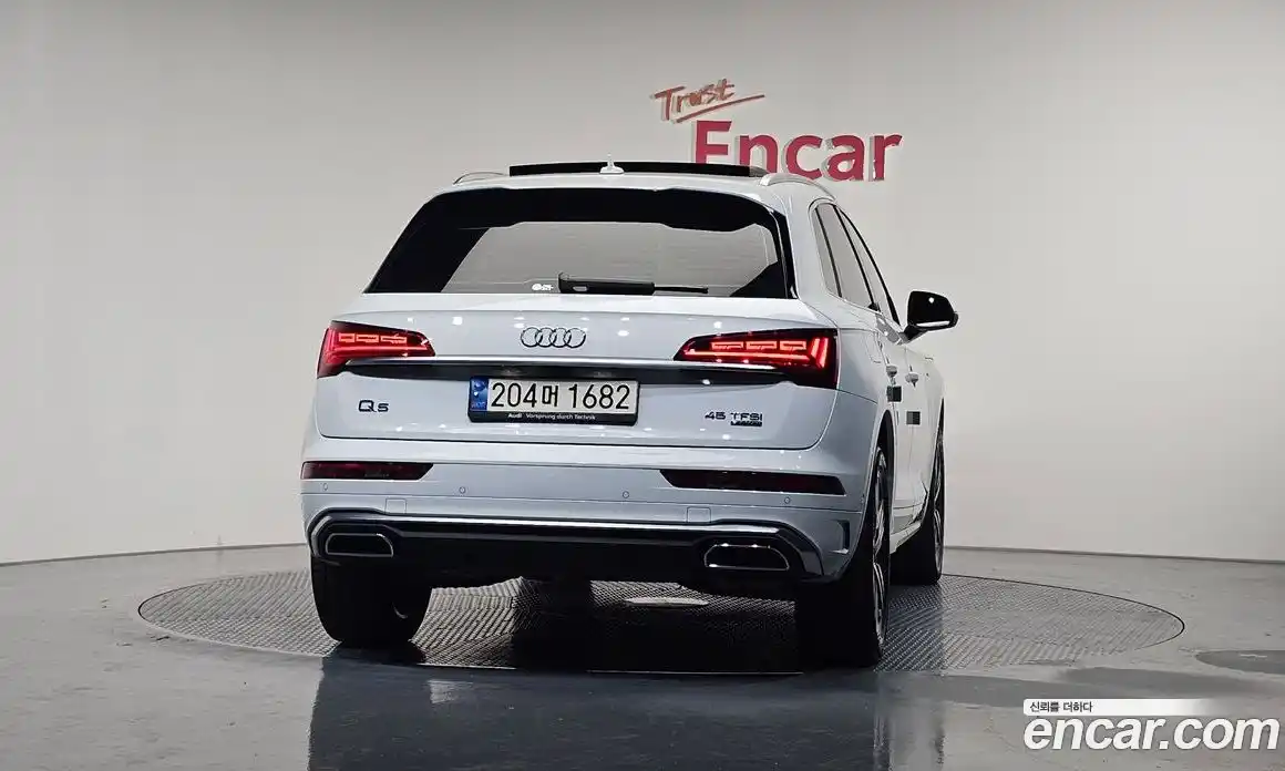 Audi Q5 2023 2.0 гидро в Москве № 162864, фото 4